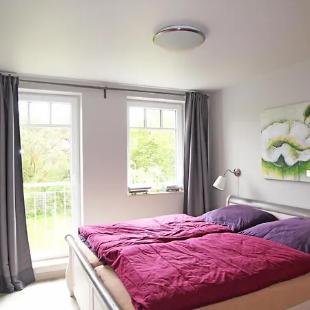 Schmidt's Koje Apartment *